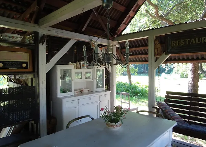 Jastrzębie Kąty * Wisniew